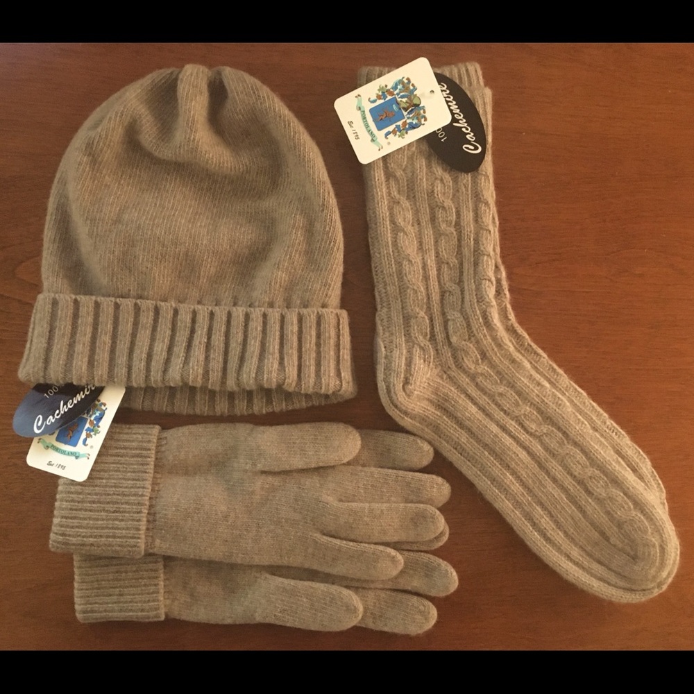 Portolano Cashmere Hat, Socks & Gloves